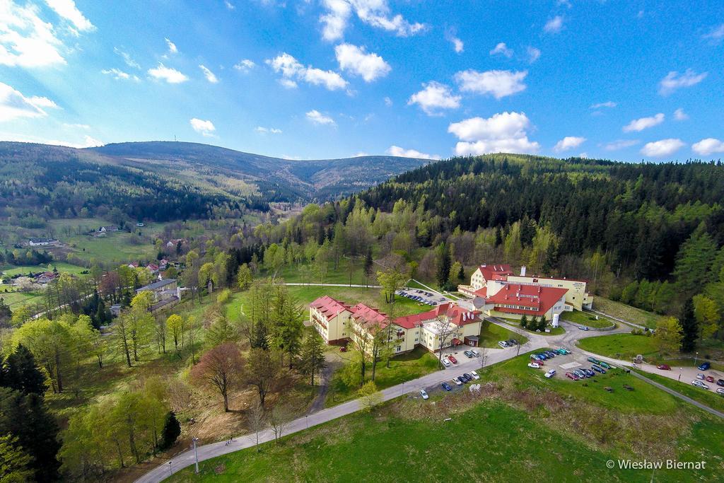 Klinika Mlodosci Medical Spa Ξενοδοχείο Świeradów-Zdrój Εξωτερικό φωτογραφία